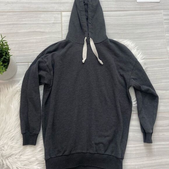 American Eagle Black Jegging Fit Hoodie - Picture 2 of 8